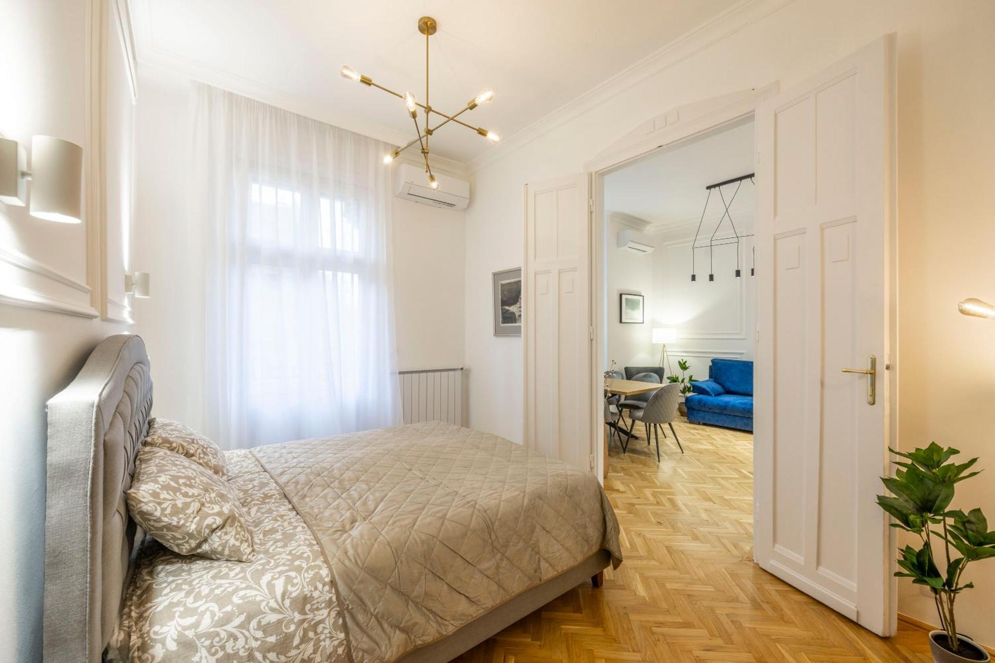 Luxurious Central 4Bedrm 3Bathrm Residence W/ Balcony Будапешт Экстерьер фото